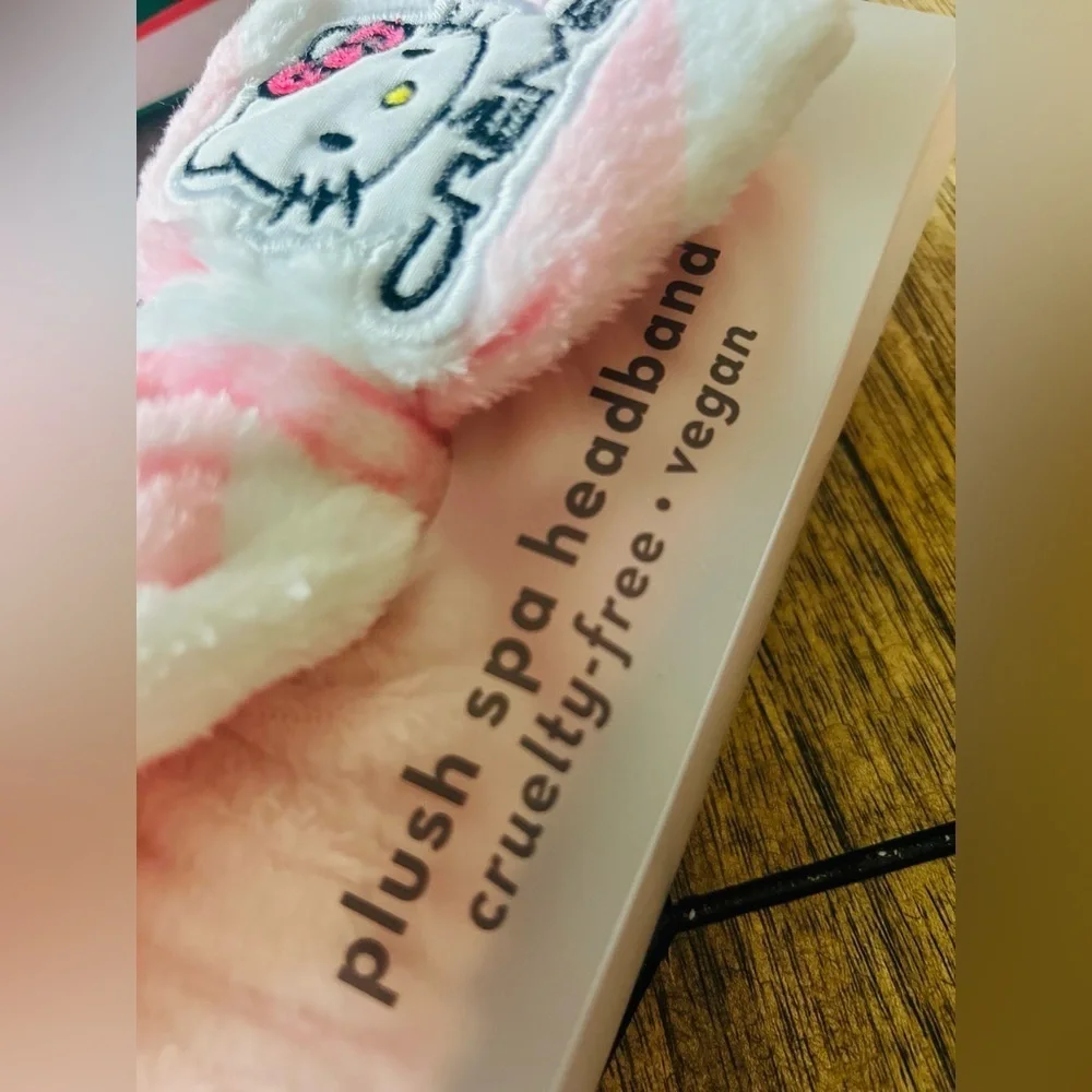 NEW PLUSH SPA HEADBAND HELLO KITTY